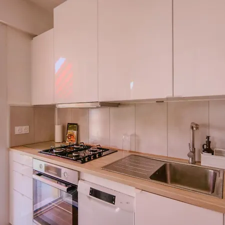 Le Cros Saint Pierre - A 3 Mn A Pied, Grand Balcon, Parking Prive Apartment *