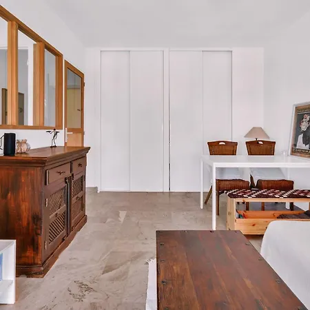 Le Cros Saint Pierre - A 3 Mn A Pied, Grand Balcon, Parking Prive Apartment *